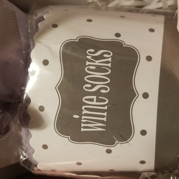 Nwt Happy Birthday This Queen Makes 40 Look Fabulous Mug Wine Tumbler Gift Set - Picture 3 of 6